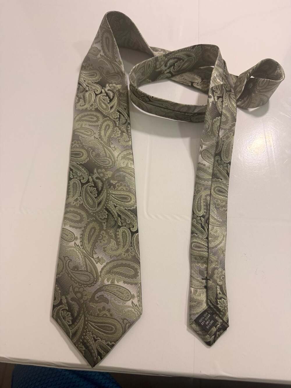Pronto Uomo Paisley Silk Tie Ex-Long Green